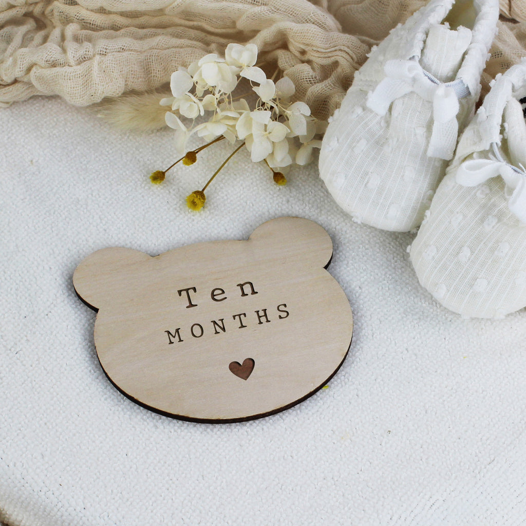 Set of 12 Wooden Bear Shaped Baby Milestone Discs