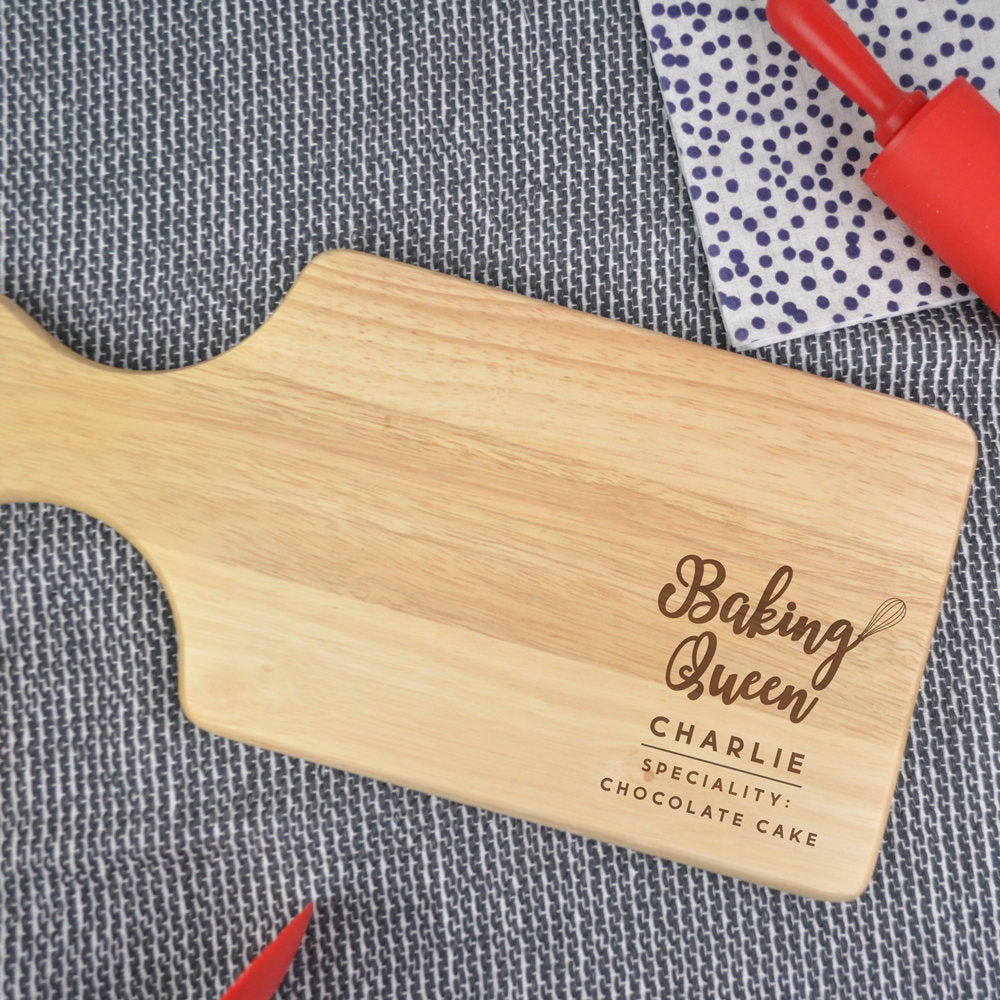 Personalised Wooden "Baking Queen" Cutting Board, Chopping / Serving Board, Baking Gift, Cooking Gift for Her